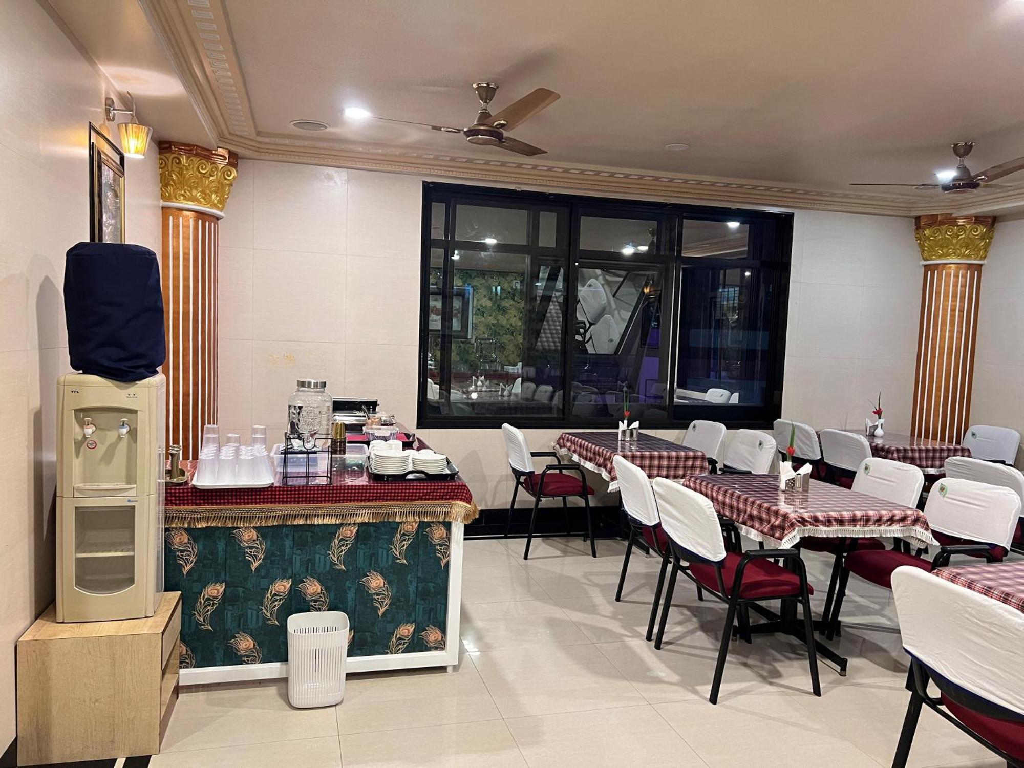 The Grand Krishna Rooms バンガロール エクステリア 写真