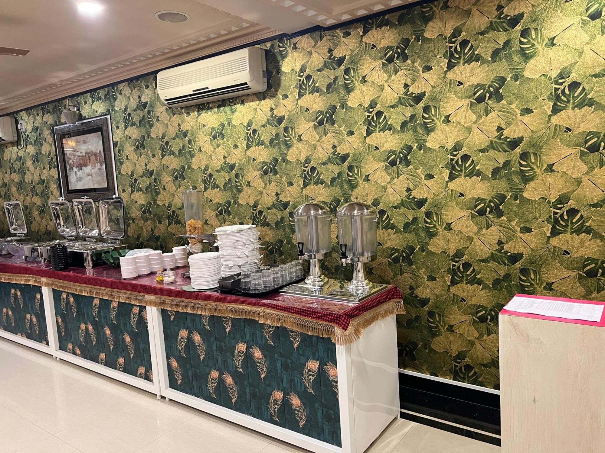 The Grand Krishna Rooms バンガロール エクステリア 写真