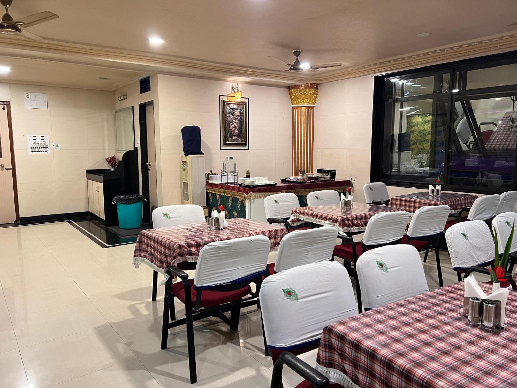The Grand Krishna Rooms バンガロール エクステリア 写真