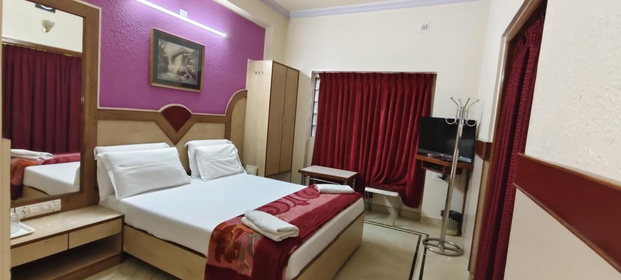 The Grand Krishna Rooms バンガロール エクステリア 写真