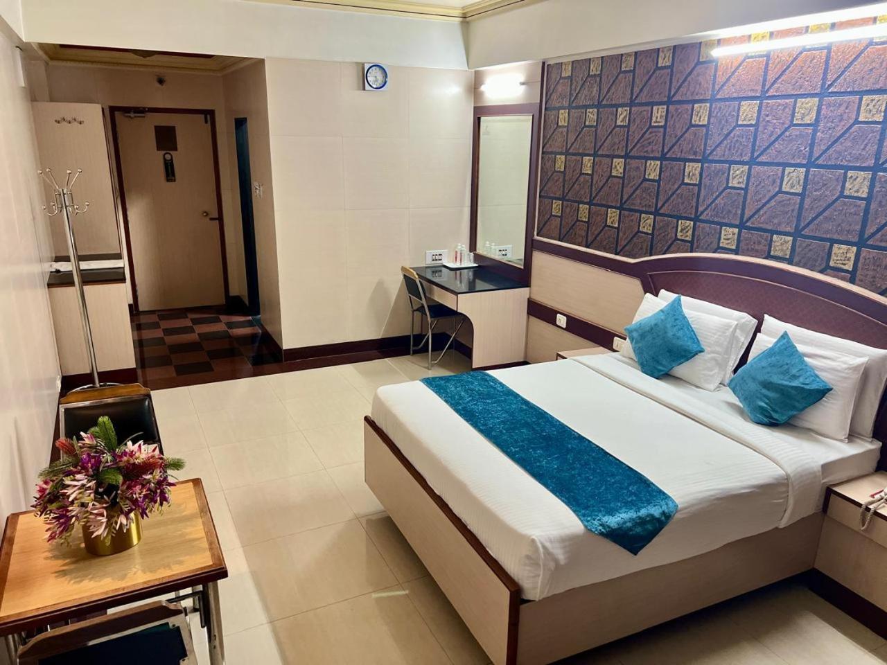The Grand Krishna Rooms バンガロール エクステリア 写真